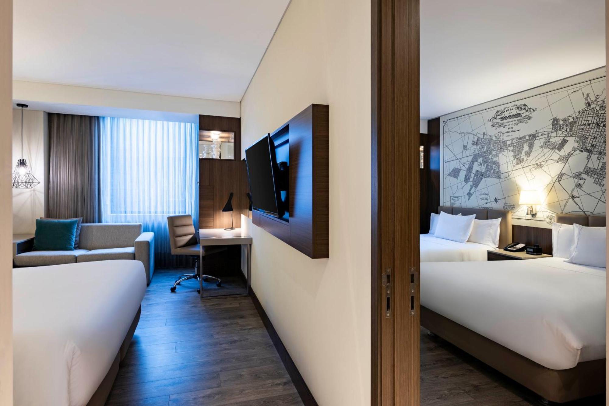 Courtyard By Marriott Bogota Airport Hotel Exterior photo